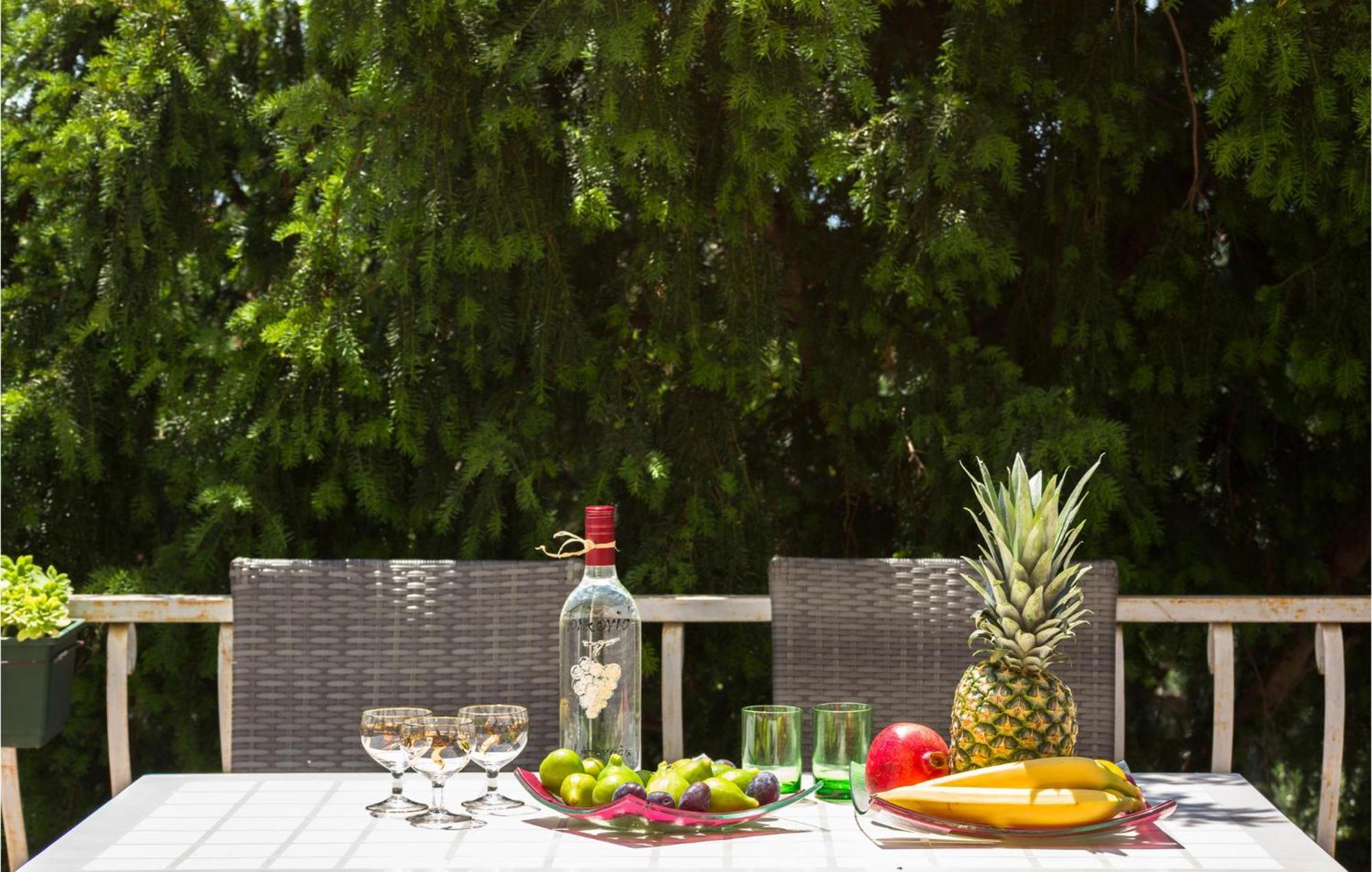 Nice Apartment In Tucepi With Wifi Εξωτερικό φωτογραφία