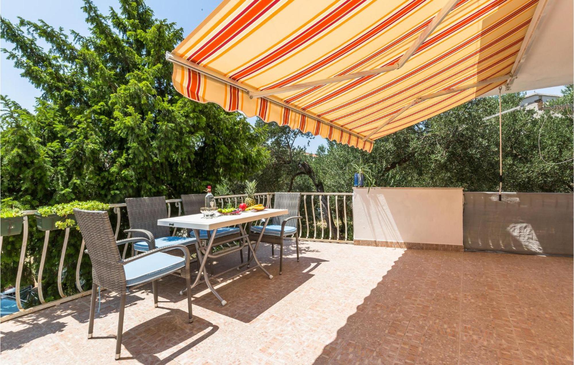 Nice Apartment In Tucepi With Wifi Εξωτερικό φωτογραφία